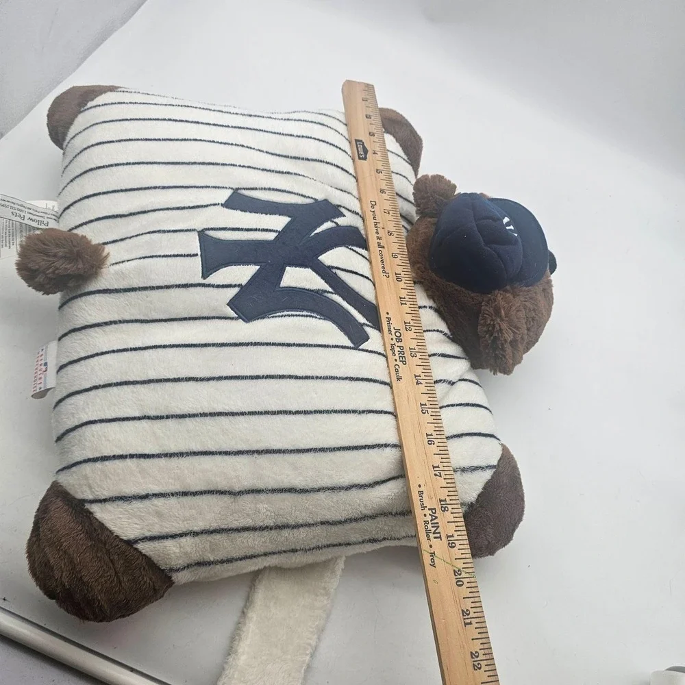 New York Yankees Pillow Pets Bear Plush MLB Baseball Folding Pillow 18
